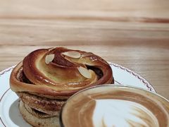 -Dough&Joe团憩(瑞虹天地月亮湾店)