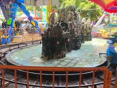 -顺德大良半月城游乐场