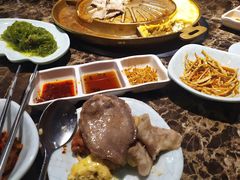 -猪啊牛呀羊啊铜盘烤肉(正大广场店)