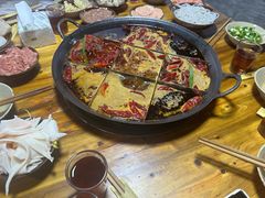 -正南齊北重庆老火锅(光华村直营店)