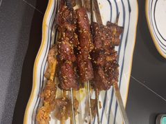-许哥东北烧烤·铁丳烤串·宫后夹肉(繁花中心店)