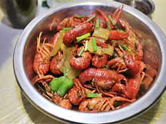 -巴厘龙虾·榜首油焖大虾(音乐学院·沿江酒馆店)