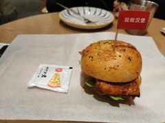 -必胜客(大宁路店)