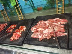-阪尚皇·原切牛排·烤肉火锅自助(北京路店)