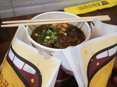 酸辣粉elm-吉品合酥脆烤饼(太平洋森活天地店)