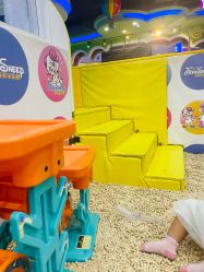 -菲菲羊乐园(临平银泰城店)