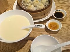 -弄堂咪道-饭香·面香·馄饨香(汇锦广场店)