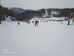 -亚布力新体委滑雪场