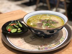 -妈妈故事米线(市府恒隆店)