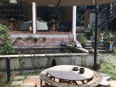 -谷咖啡·鲜花绿植花园餐厅