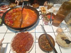 -扎起市井老火锅(乐山总店)