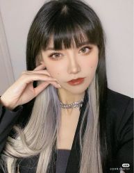 -时尚殿堂明星门店