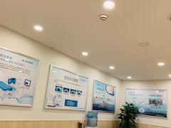 -上海大学附属上海和平眼科医院
