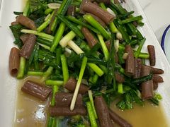 韭菜炒海肠-华圆美食-老蓬莱菜(蓬港路店)