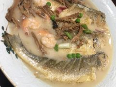 河虾仁烧臭黄鱼-童福兴·南京菜(老门东店)