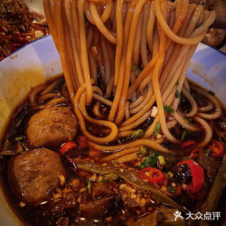 沈阳新店｜让人眼前☝️亮的新中式小酒馆儿‼