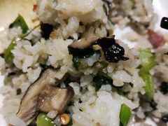 -舒蔡记生煎菜饭(云南中路店)
