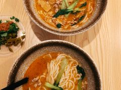 -蒙自源米线大王(江南西路店)