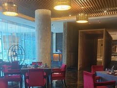 -粤尚腾香居中餐厅(首都机场希尔顿店)