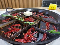 -正贰捌经重庆老火锅(建设路店)