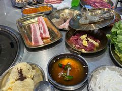 -哈哈碳都·牛肋条无限自助烤肉(台江万达店)