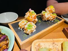 奇妙油条虾-弄堂里·寻味杭州(湖滨银泰in77C区店)
