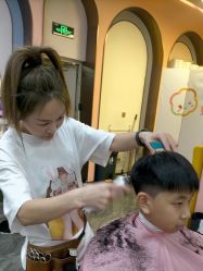 -爆米花儿童美发乐园(万象汇店)