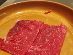 -牛YO寿喜烧·铁板烧和牛火锅自助(市府恒隆店)