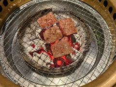 -山川小町·极番烧肉(新地假日广场店)