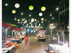 -东南亚风情赶摆街夜市