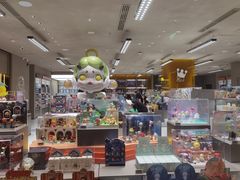 -泡泡玛特POPMART(蓝色港湾店)