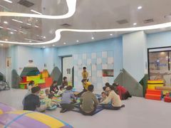 -美国谷斯妈妈早教中心 (陆家嘴店)