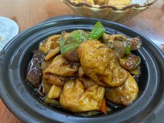 -胡子饮食店
