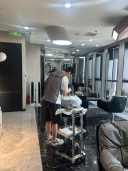 -TOP HAIR SALON