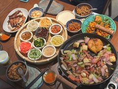 -包整·丝娃娃(一览甲秀楼风景店)