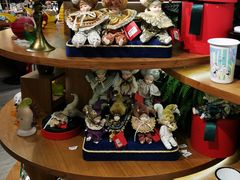 -LOL原创生活概念店(K11购物艺术中心店)