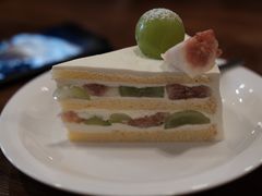 无花果奶油蛋糕-black rainbow coffee