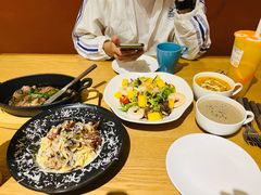 -HELLO 27 意面·沙拉·帕尼尼