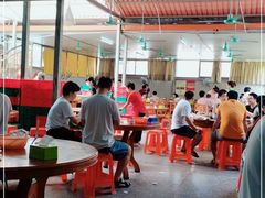 大堂-阿弟早茶·家庭小炒·火锅(九村店)