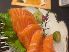 -山川小町·极番烧肉(新地假日广场店)