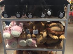 -名创优品(江南新地店)