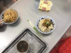 -高师傅特色米粉汤包(建设路店)