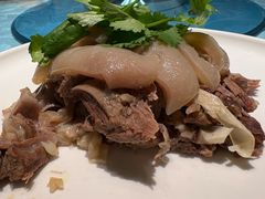 -侬佳蒸菜馆(听潮店)