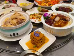 -新东源国际酒店·新东源食坊(沙井店)