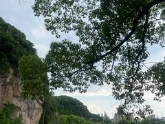 -绍兴东湖风景区