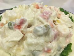 -虾弄弄海派小龙虾·牛羊蝎子火锅