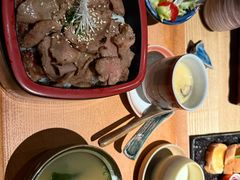 -本源食集 日式烧肉·炉端烧(东海缤纷店)