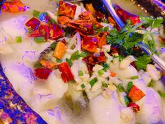 -钳真多钓虾馆·小龙虾海鲜烧烤(九六广场店)