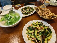 -宣威山野人家·云南菜·菌火锅(金碧店)