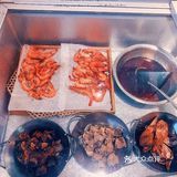 各种串串，烤的满好吃，满入味的那种